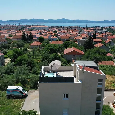 Jacuzzi Panorama 公寓