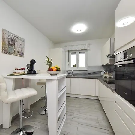 Appartement Jacuzzi Panorama *