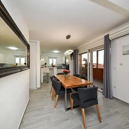 Appartement Jacuzzi Panorama Zadar