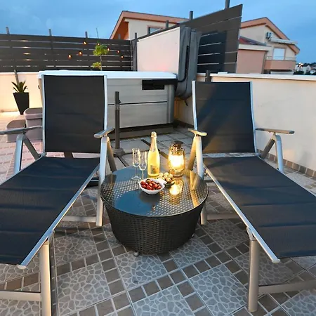 Jacuzzi Panorama * Задар