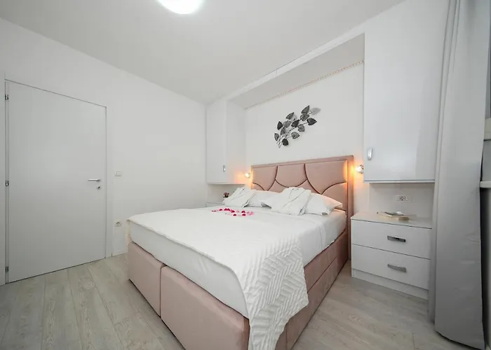 Jacuzzi Panorama * Zara