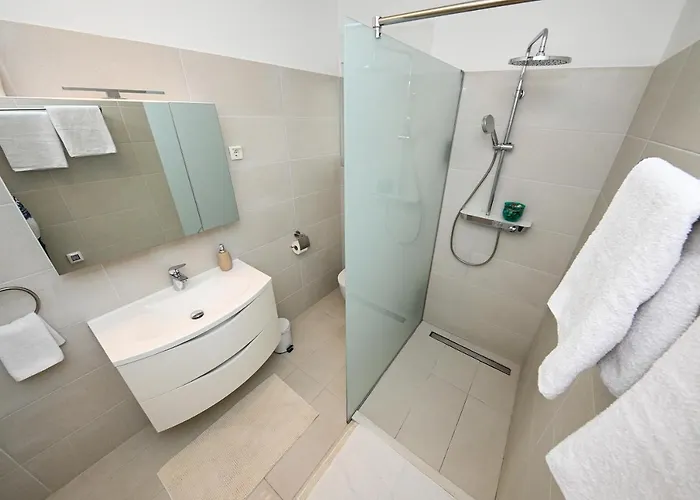 Appartement Jacuzzi Panorama *