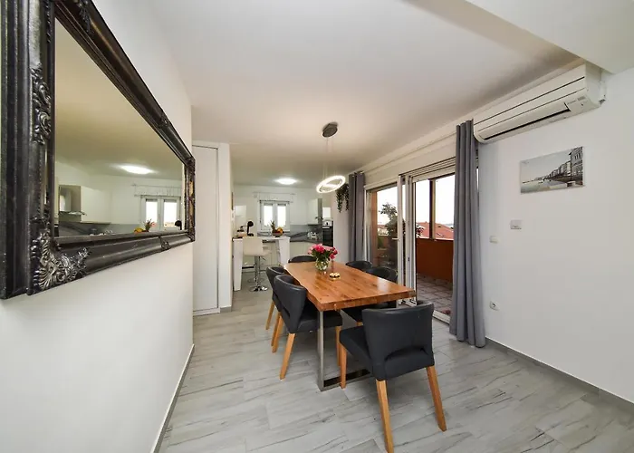 Appartement Jacuzzi Panorama Zadar